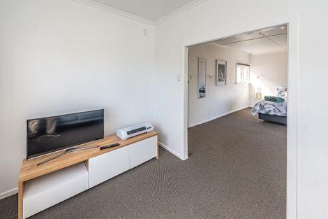 Photo of property in 17 Toi Street, Tawhero, Whanganui, 4501