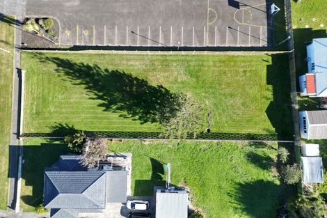 Photo of property in 33a Cook Street, Foxton, 4814