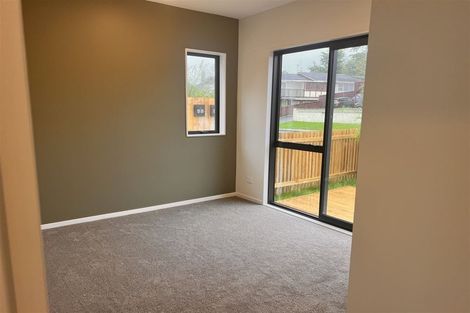 Photo of property in 4c Finlow Drive, Te Atatu South, Auckland, 0610