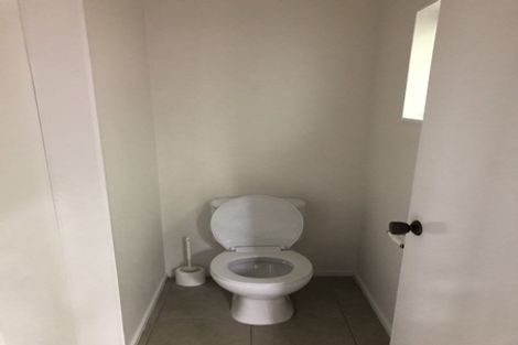 Photo of property in 12a Midgley Road, West Harbour, Auckland, 0618