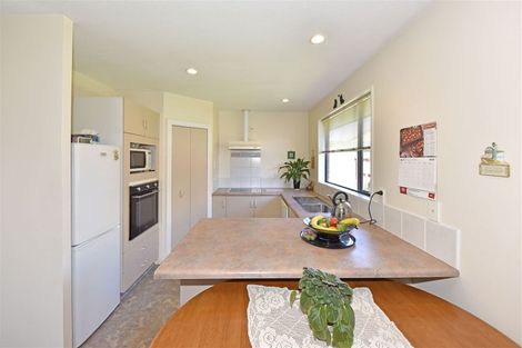 Photo of property in 1a Topham Lane, Hornby, Christchurch, 8042