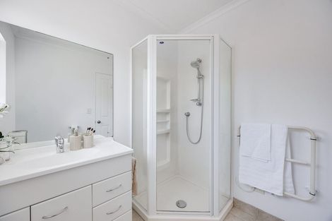 Photo of property in 12 Governor Grey Road, Snells Beach, 0920