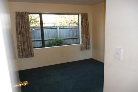 Photo of property in 11 Monterey Place, Parklands, Christchurch, 8083