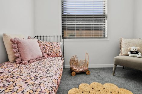 Photo of property in 25 Oralee Terrace, Peacocke, Hamilton, 3206