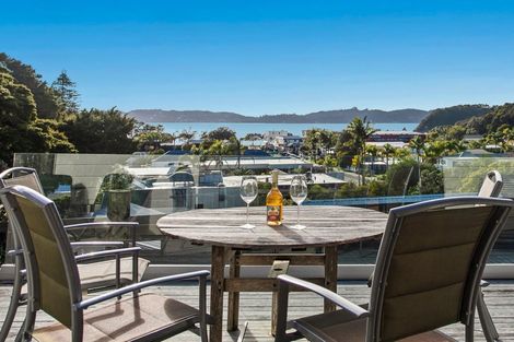 Photo of property in 43 Kings Road, Paihia, 0200