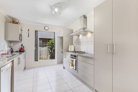 Photo of property in 14 Christobel Circle, Huntington, Hamilton, 3210