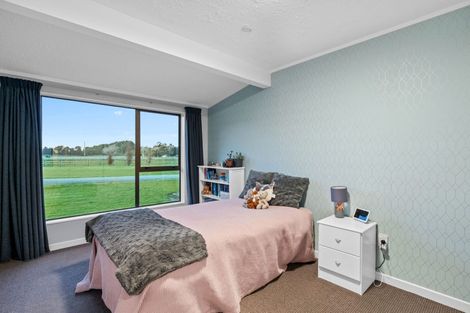 Photo of property in 295 Bay Road, West Plains, Invercargill, 9879