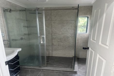 Photo of property in 29 Goodwood Drive, Goodwood Heights, Auckland, 2105