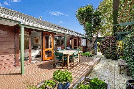 Photo of property in 27a Collingwood Street, Hokowhitu, Palmerston North, 4410