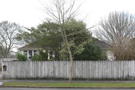 Photo of property in 40 Sare Crescent, Fairfield, Hamilton, 3214