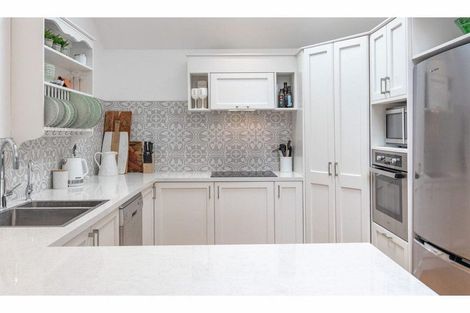 Photo of property in 6 Bishop Street, St Albans, Christchurch, 8014