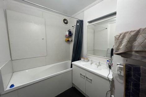 Photo of property in 3/110 Austin Street, Mount Victoria, Wellington, 6011