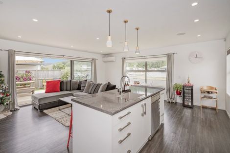 Photo of property in 342 Cook Drive, Whitianga, 3510