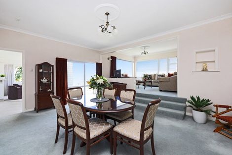 Photo of property in 10 Coleman Terrace, Hospital Hill, Napier, 4110