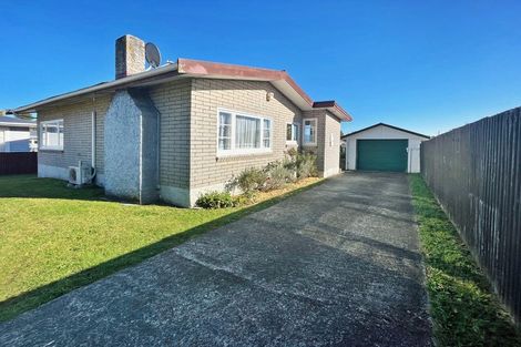 Photo of property in 56 Baird Road, Tokoroa, 3420