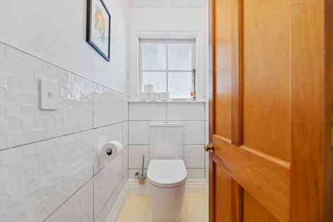 Photo of property in 9/30 Sorrento Drive, Rangatira Park, Taupo, 3330