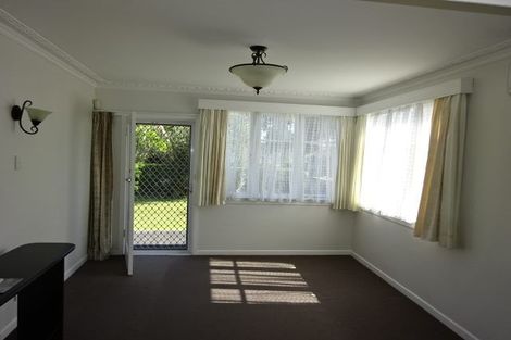 Photo of property in 37 Mcintyre Road, Mangere Bridge, Auckland, 2022