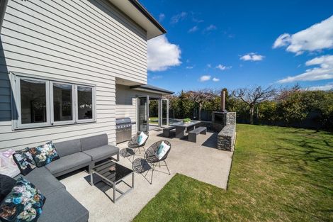 Photo of property in 9 Bridesdale Drive, Lake Hayes, Queenstown, 9304