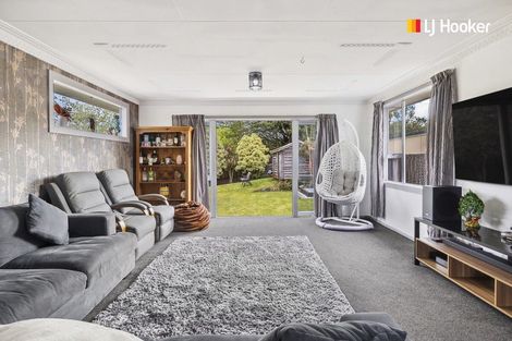 Photo of property in 5 Bell Crescent, Concord, Dunedin, 9018