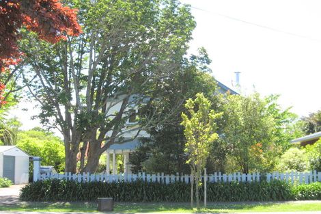 Photo of property in 96 Iranui Road, Inner Kaiti, Gisborne, 4010