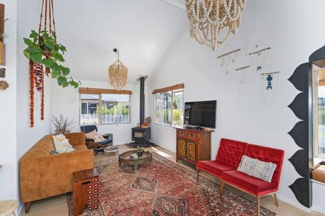 Photo of property in 28 Charles Green Drive, Cooks Beach, Whitianga, 3591