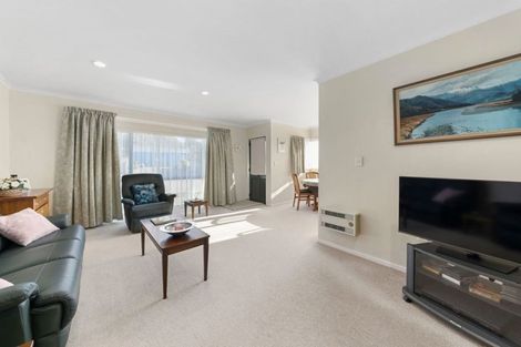 Photo of property in Redwood Village, 21/42 Main Road, Tawa, Wellington, 5028