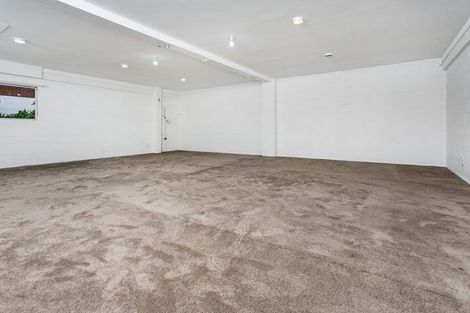 Photo of property in 1/169 Forrest Hill Road, Forrest Hill, Auckland, 0620