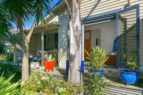 Photo of property in 12 Richmond Street, Fitzroy, New Plymouth, 4312