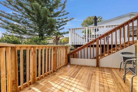 Photo of property in 2/58 James Street, Bayview, Auckland, 0629