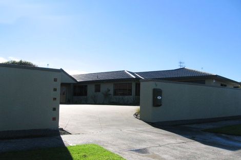 Photo of property in 23 Madison Avenue, Milson, Palmerston North, 4414