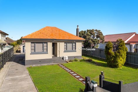 Photo of property in 35 Seddon Avenue, Papatoetoe, Auckland, 2104
