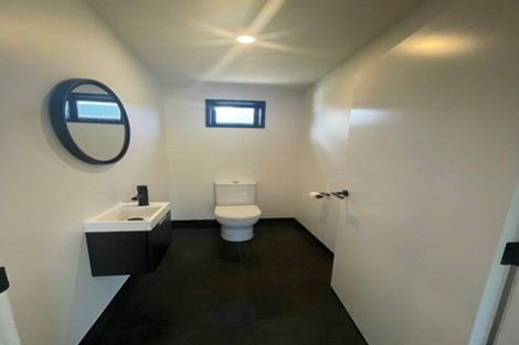 Photo of property in 450 Waitara Road, Huirangi, New Plymouth, 4373