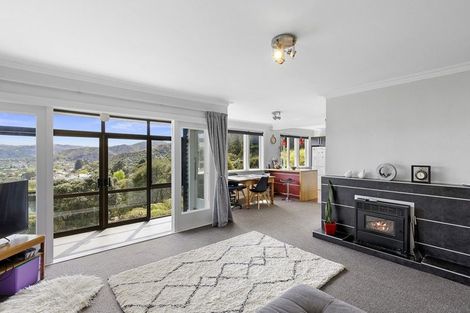 Photo of property in 126 Seddon Street, Naenae, Lower Hutt, 5011