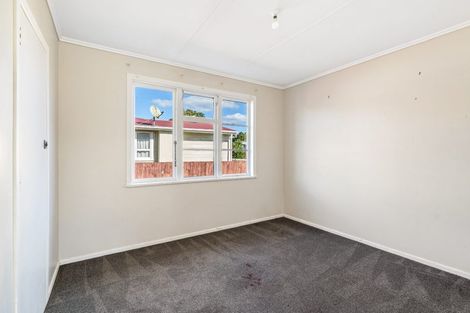 Photo of property in 9 Taraire Crescent, Otangarei, Whangarei, 0112