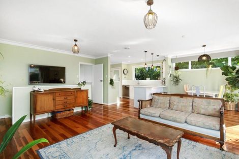 Photo of property in 16 Mascot Street, Tawa, Wellington, 5028