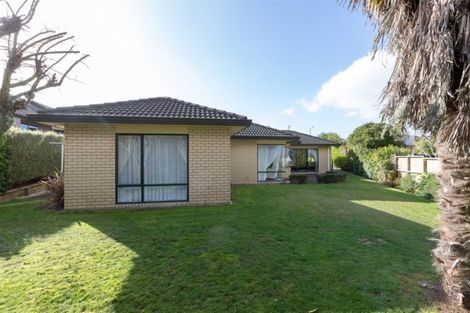 Photo of property in 69 Ayrshire Drive, Grandview Heights, Hamilton, 3200