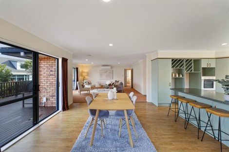 Photo of property in 21 Vaucluse Drive, Nukuhau, Taupo, 3330