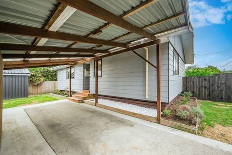 Photo of property in 3 Michael Road, Paraparaumu Beach, Paraparaumu, 5032