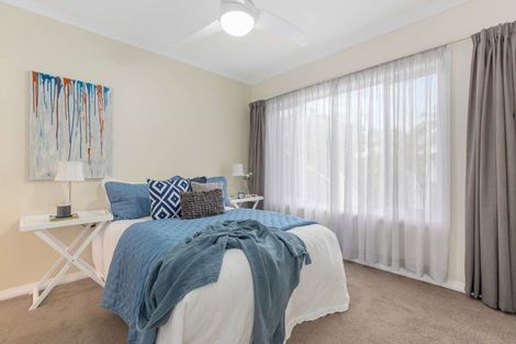Photo of property in 11/72 Kitchener Road, Milford, Auckland, 0620