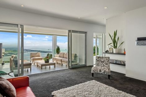 Photo of property in 405 Upper Major Hornbrook Road, Mount Pleasant, Christchurch, 8081