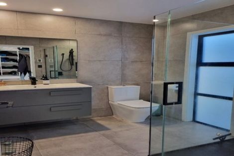 Photo of property in 16 Fantail Avenue, Carterton, 5713