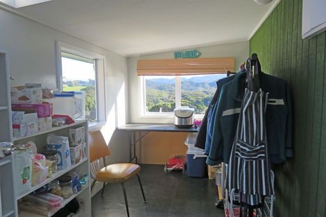 Photo of property in 100 Rapata Road, Oakura, Hikurangi, 0184
