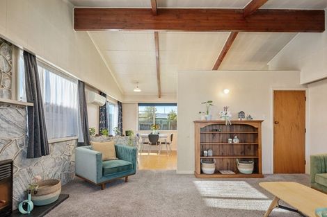 Photo of property in 18 Newbourne Crescent, Redwoodtown, Blenheim, 7201