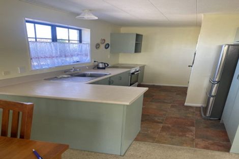 Photo of property in 2a Calder Place, Feilding, 4702