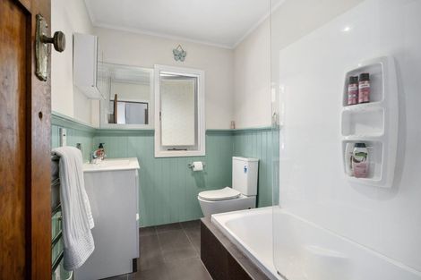 Photo of property in 22 North Crescent, Kaukapakapa, 0873