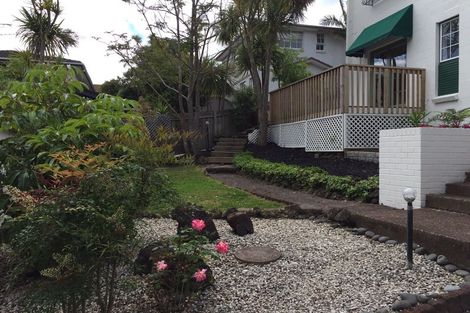 Photo of property in 3/26a Penning Road, Castor Bay, Auckland, 0620