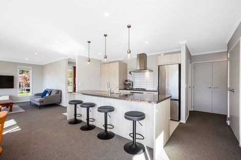 Photo of property in 31 Banks Boulevard, Whitby, Porirua, 5024