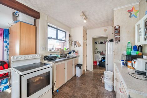 Photo of property in 326 Oxford Terrace, Avalon, Lower Hutt, 5011