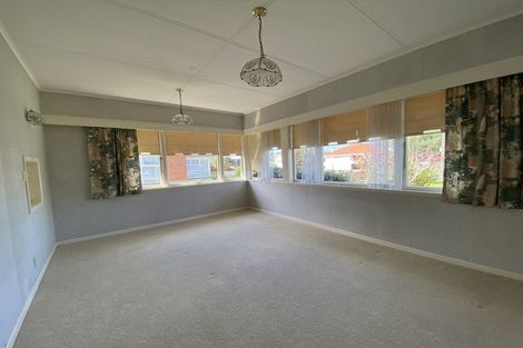 Photo of property in 16 Nicholson Avenue, Papatoetoe, Auckland, 2025