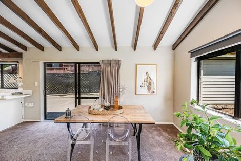 Photo of property in 2/24 Durham Drive, Havelock North, 4130